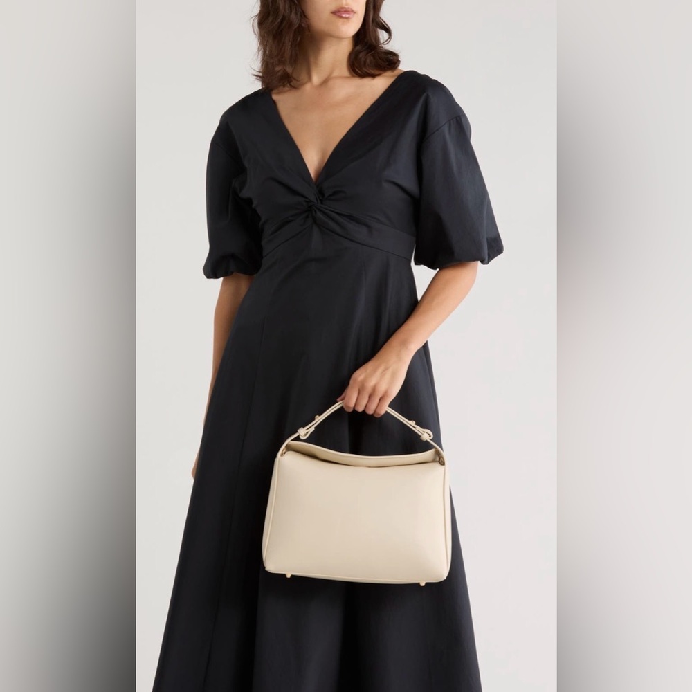 Elegant Cream Handbag urban Expressions
